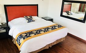 Norwalk Inn & Suites